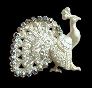 Vntg Peacock Brooch AB Aurora Borealis Rhinestone Faux Pearl Pin Missing 1 Stone